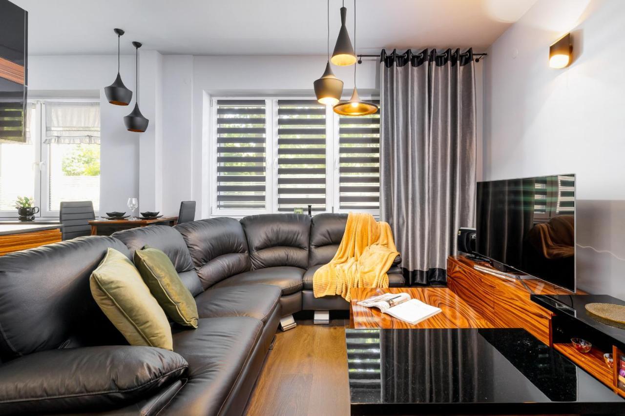 Stylish Korfantego Next To Spodek By Renters * Katowice