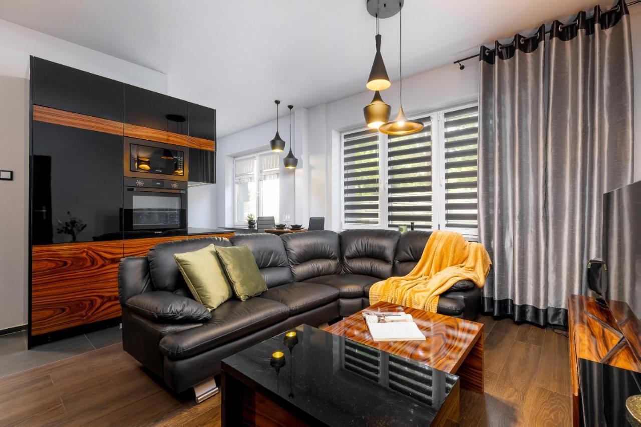 Apartment Stylish Korfantego Next To Spodek By Renters