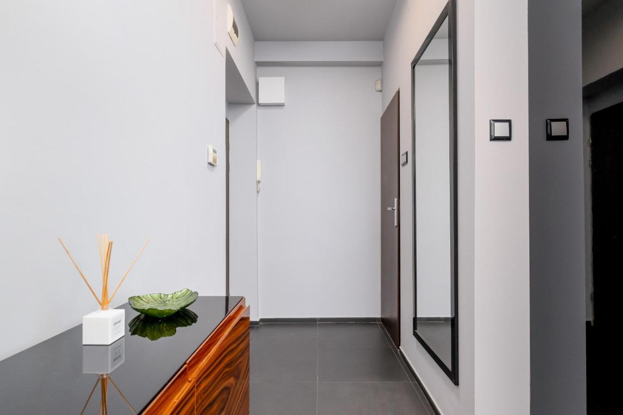 Apartment Stylish Korfantego Next To Spodek By Renters Katowice